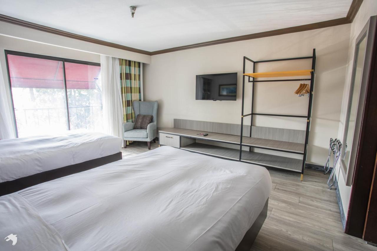 Vanllee Hotel Covina Eksteriør bilde